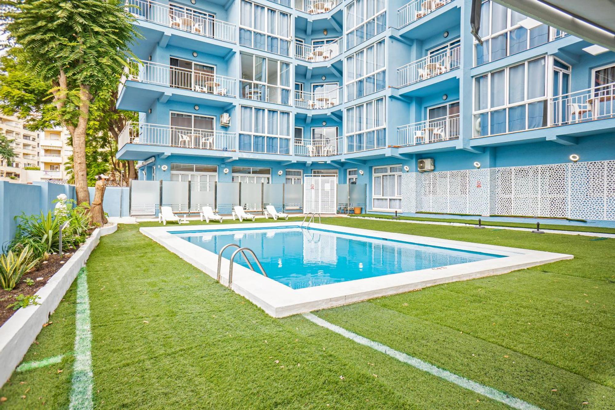 Apartamentos El Velero Torremolinos Extérieur photo