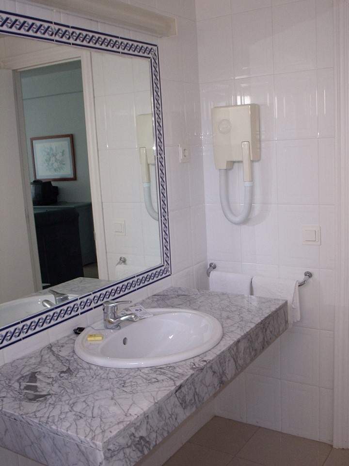 Apartamentos El Velero Torremolinos Extérieur photo