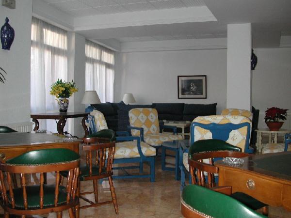 Apartamentos El Velero Torremolinos Extérieur photo